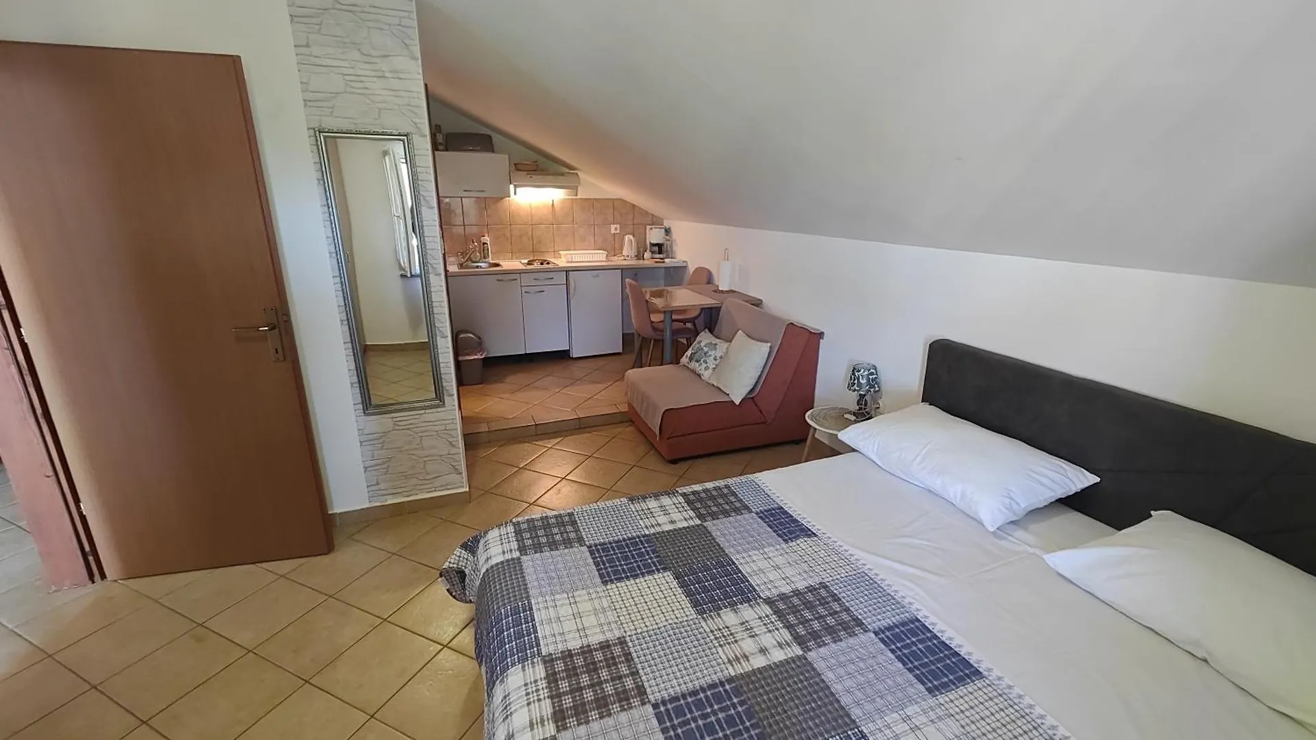 Apartments Stana Sukošan